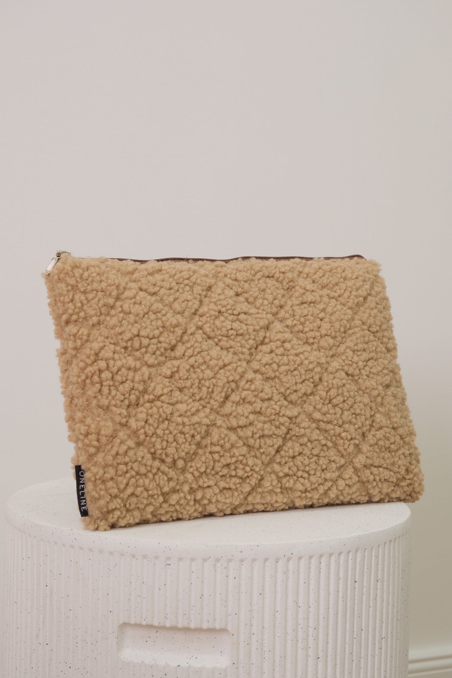 Nešiojamo kompiuterio dėklas Teddy Cream Beige