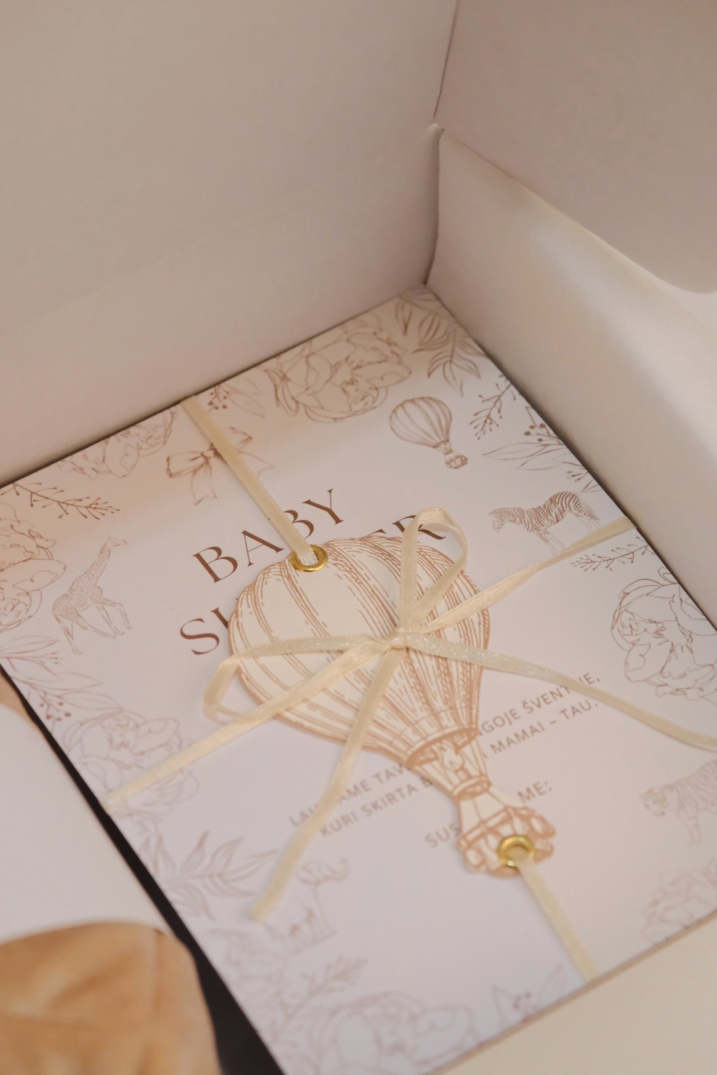 Baby Shower Beige dovanų dėžutė - pakvietimas 🧸